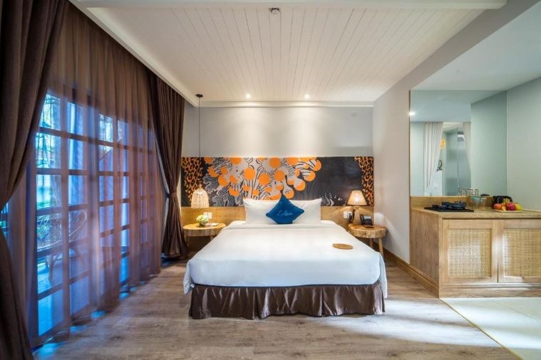 Deluxe Double Garden View